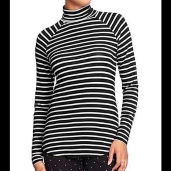 Old Navy | Tops | Old Navy Luxe Black 